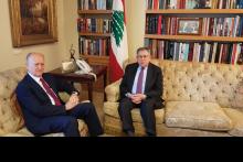 الرئيس السنيورة مستقبلا اللواء ريفي